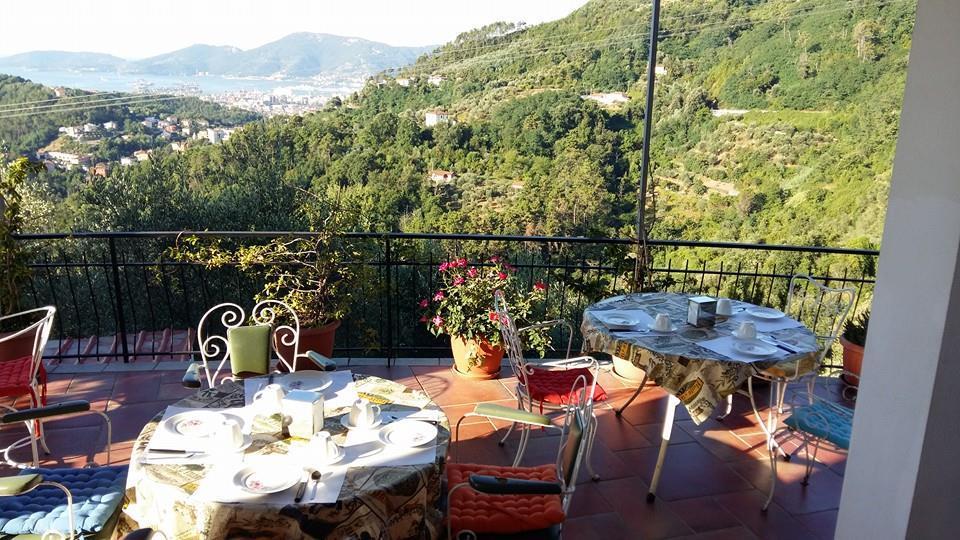 Agriturismo Oliva Azzurra Villa Valeriano Lunense ภายนอก รูปภาพ